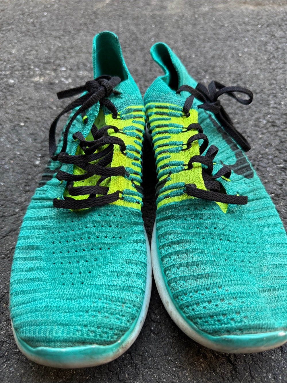 Nike Teal and Neon Yellow Knit Running Shoes